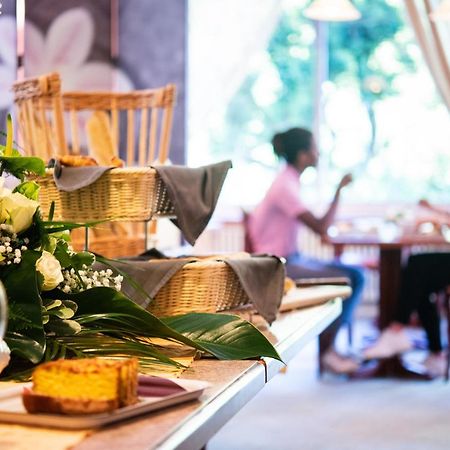 Hotel Des Bains Екс ле Бен Екстериор снимка