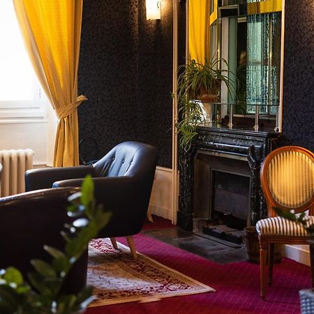 Hotel Des Bains Екс ле Бен Екстериор снимка