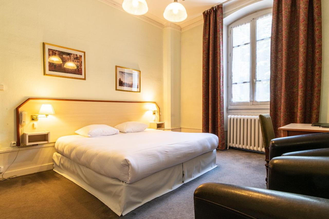 Hotel Des Bains Екс ле Бен Екстериор снимка