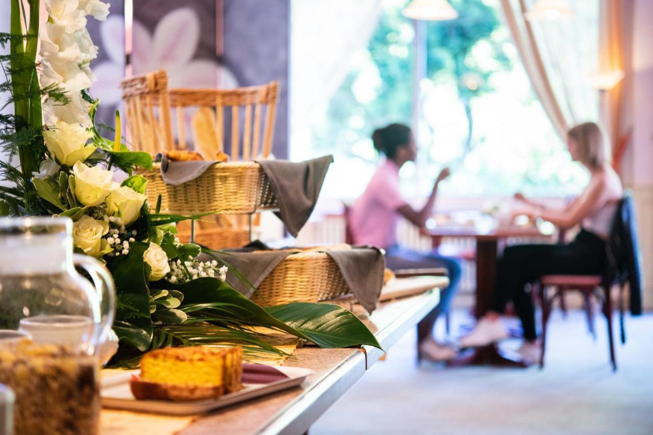 Hotel Des Bains Екс ле Бен Екстериор снимка